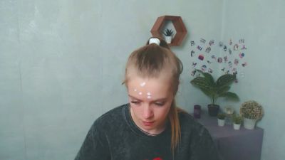 AmaliaLaus_ Live Image