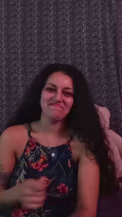 AstridDs____ Live Image