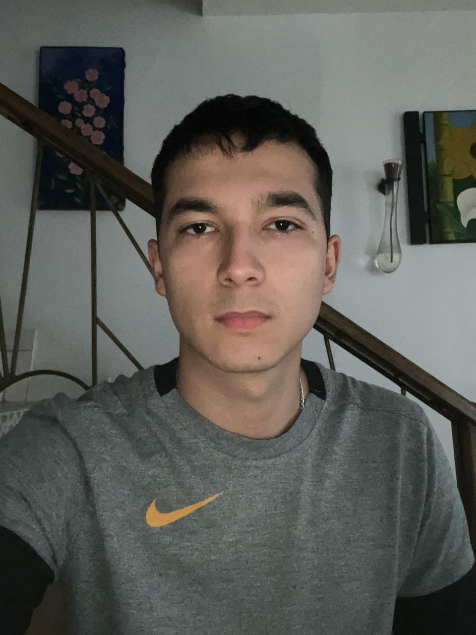 Axell_Blazee Live Image