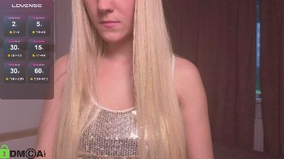 EmilyBlare Live Image
