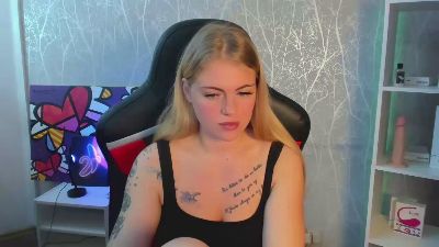 Jolly_Doll Live Image