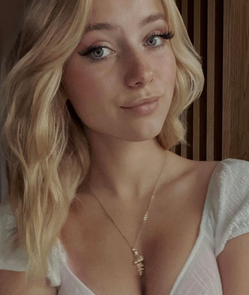 LuciaAdorable