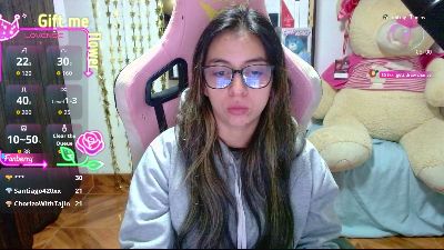 Maggie_Fox Live Image
