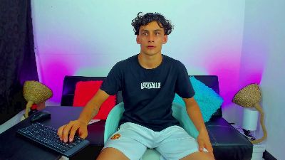 Max_Wild01 Live Image