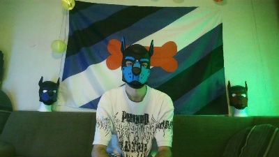 Pup_Hunter_1987 Live Image
