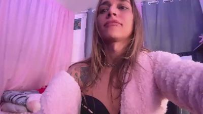 SabrinaSafad4 Live Image