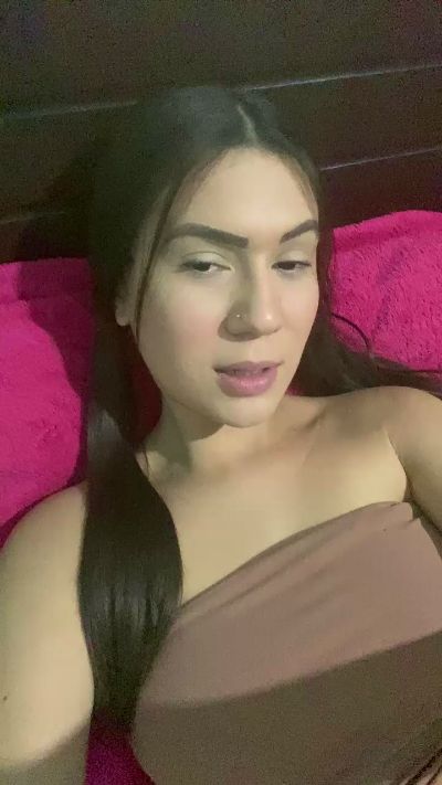 anna027 Live Image