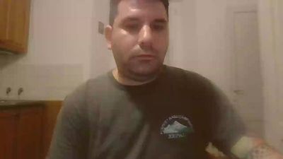 ezio87 Live Image
