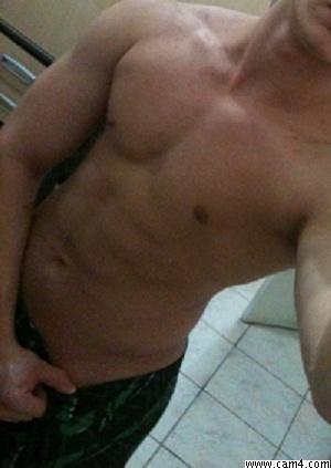 gigolo_yonan