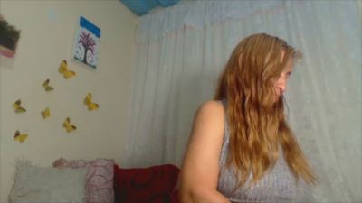 lia_lovex18 Live Image
