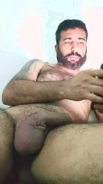 Aieloucura live from Brazil