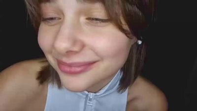 AlanaWademan live from United States