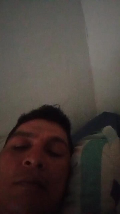 Andres_420 live from Colombia