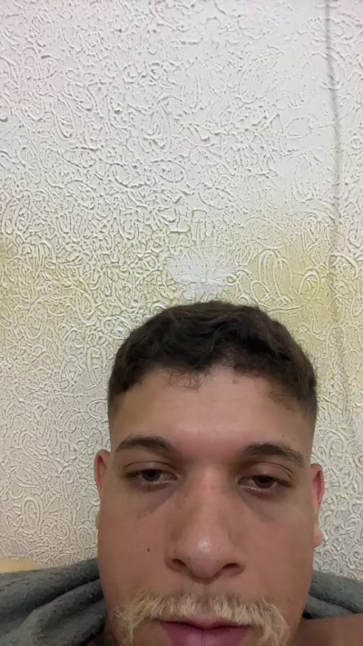 CabaMacho22 live from Brazil