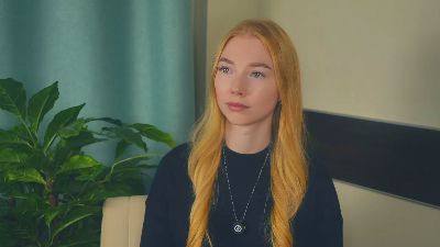 DanaToombs live from France