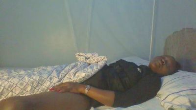 Ebon_fantasy live from United States
