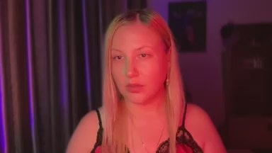 HollyHanter live from Latvia