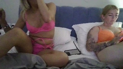 JessieMillerX live from United Kingdom