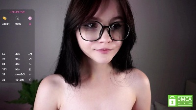 JuliannaBoche live from France