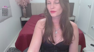 Karlacasada live from Brazil