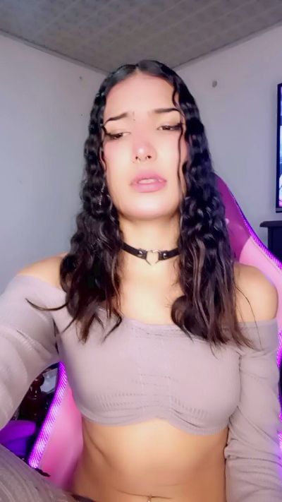 Lanna_horny live from Colombia