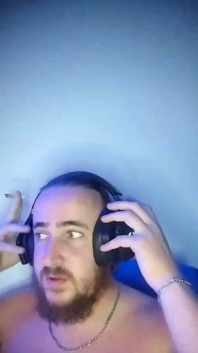 Le____s live from France