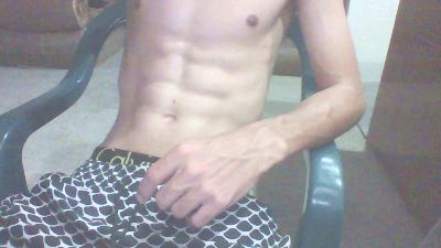 LooHot live from Venezuela