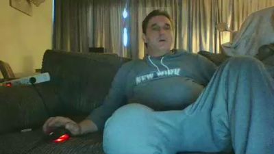 Moop75 live from Netherlands