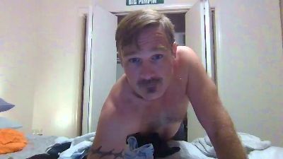 Playful_Joker live from United States
