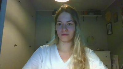 Rosie_June live from Germany