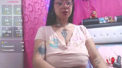 Salomee_1 live from Colombia
