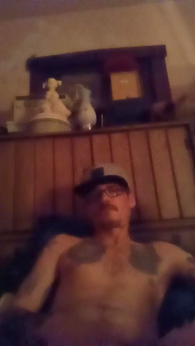 Thurobreed83 live from United States