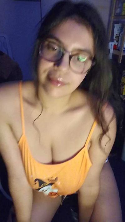 WonderYasminePT live from Portugal