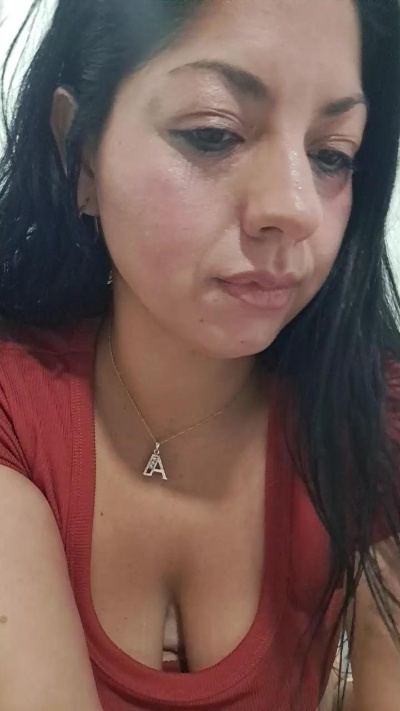 bella_milf1 live from Chile