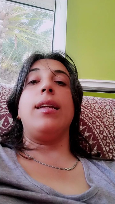 estalhot live from Spain