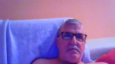 heriberto199 live from Spain