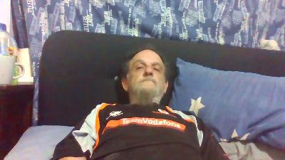 jonno67 live from Australia
