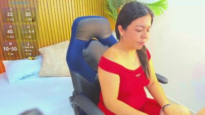 nahia_1 live from Colombia