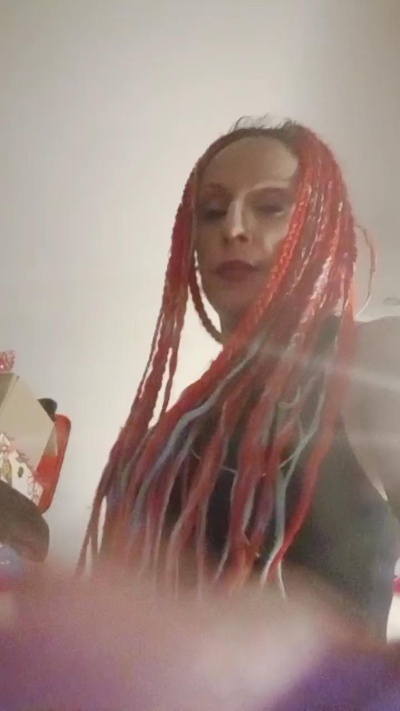 traviesa34 live from Spain