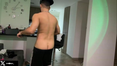 zoneboys_ live from Colombia